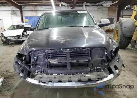 2014 Ram 1500 Laramie z USA, uszkodzony, nr VIN 1C6RR7NT2ES342724